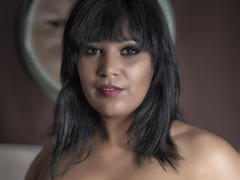 CurvyTemptation - female with black hair and  big tits webcam at LiveJasmin
