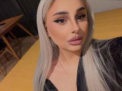 KattyCruise - female with black hair and  big tits webcam at xLoveCam
