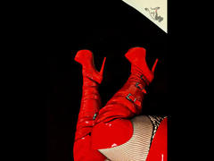 Curvy-Lucy-hot - blond female webcam at xLoveCam