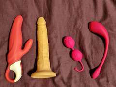 Curvyhoneyx-hot - female with brown hair webcam at xLoveCam