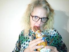 CuteDebbyPlay - blond female webcam at ImLive