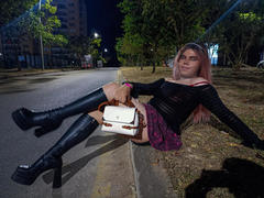 CuteEvelynn - shemale with red hair and  big tits webcam at xLoveCam