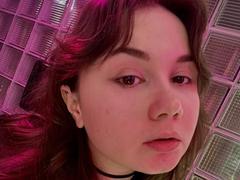 CuteKris - female with red hair and  big tits webcam at xLoveCam