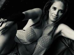 CuteSassy - female with black hair webcam at xLoveCam