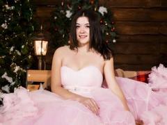 CuttieEyesX - female with black hair and  small tits webcam at xLoveCam