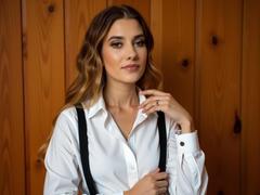 CyntiaLips - female webcam at xLoveCam