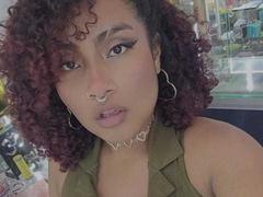 CyntiaPieri - female with brown hair and  big tits webcam at LiveJasmin