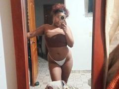 CyntiaPieri - female with brown hair and  big tits webcam at LiveJasmin