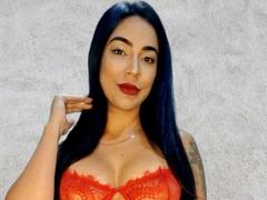 CyntiaSarat - female with black hair webcam at LiveJasmin