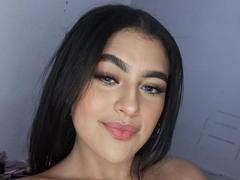 DaffneDilucas - female with black hair and  big tits webcam at LiveJasmin