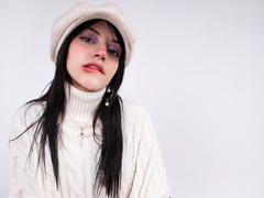 DafneRivas - female with black hair webcam at LiveJasmin