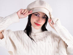 DafneRivas - female with black hair webcam at LiveJasmin