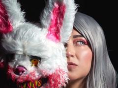DahianaDmour - blond female webcam at xLoveCam