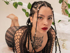 DahliaHex - female with black hair and  small tits webcam at xLoveCam