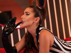 DahliaVonLure - female webcam at xLoveCam