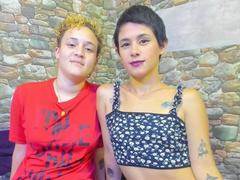 DaisyAndNat - female webcam at xLoveCam