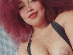 DalilaHeins - female with brown hair and  big tits webcam at LiveJasmin