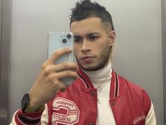 DallasSi - male webcam at xLoveCam