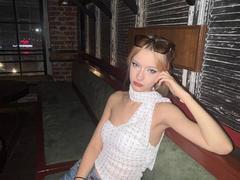 DalliaBanowski - female webcam at xLoveCam