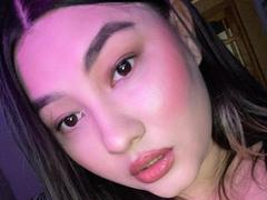 DamelySakura - blond female with  big tits webcam at xLoveCam