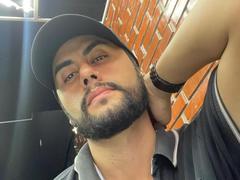 DammianConnors - male webcam at xLoveCam