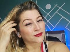 DannaWester1 - blond female with  small tits webcam at ImLive