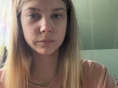 DanaeEgger - blond female webcam at xLoveCam