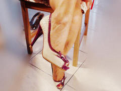 Danay - female with brown hair and  small tits webcam at xLoveCam