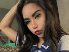 DangerousTrans69-hot - female with black hair webcam at xLoveCam