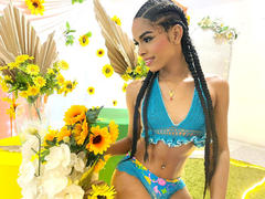 DaniellaAdams - shemale webcam at xLoveCam