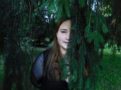 DaniellaGraceZZ - female with brown hair and  big tits webcam at xLoveCam