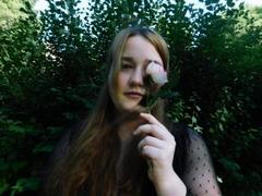 DaniellaGraceZZ - female with brown hair and  big tits webcam at xLoveCam