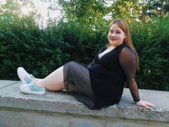DaniellaGraceZZ - female with brown hair and  big tits webcam at xLoveCam