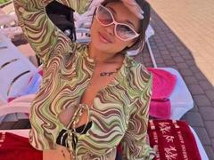 DaniellaMell - female with black hair and  big tits webcam at ImLive