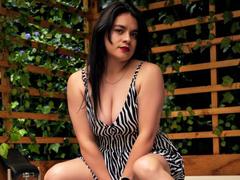 DannaBlake - female with black hair and  big tits webcam at xLoveCam