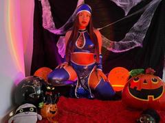 DannaHarmony - female with black hair webcam at xLoveCam