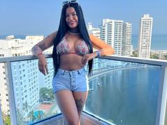 DannaHarmony - female with black hair webcam at xLoveCam