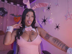 DannaHarmony - female with black hair webcam at xLoveCam