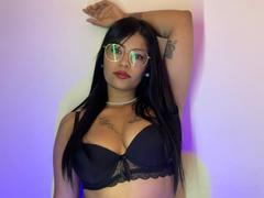 DannaHarmony - female with black hair webcam at xLoveCam