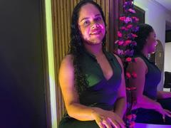 DannaRoseHot - female with black hair webcam at xLoveCam