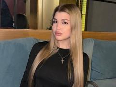 DannieCudney - blond female with  big tits webcam at xLoveCam