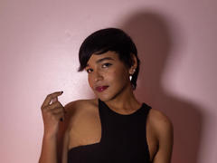 DannyHotz - male webcam at xLoveCam