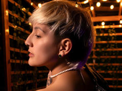 DannyRouds - blond female with  big tits webcam at xLoveCam