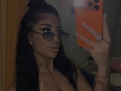 DariaVeil from xLoveCam