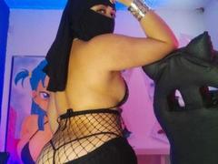 Kelynda - female with black hair webcam at xLoveCam