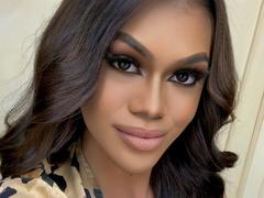 SOPHIAdarkBEAUTY - shemale with brown hair webcam at LiveJasmin