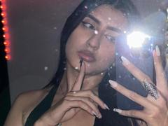 DarkMaddy - female with red hair webcam at xLoveCam
