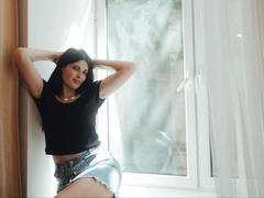 DarkWhiskers-hot - female with black hair webcam at xLoveCam