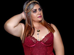 DashaBrunett - female with brown hair and  big tits webcam at xLoveCam
