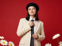 Davianna - female webcam at xLoveCam